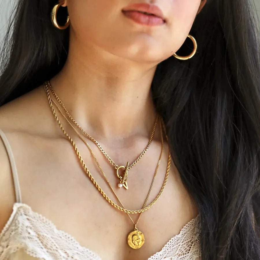 Quin Coin Pendant Necklace | Waterproof 18k Gold