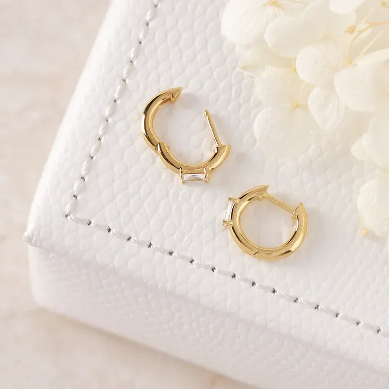 Amara Baguette CZ Huggie Earrings | Waterproof 18k Gold