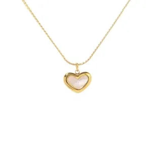 Beatrice Pearl Heart Necklace | Waterproof 18k Gold