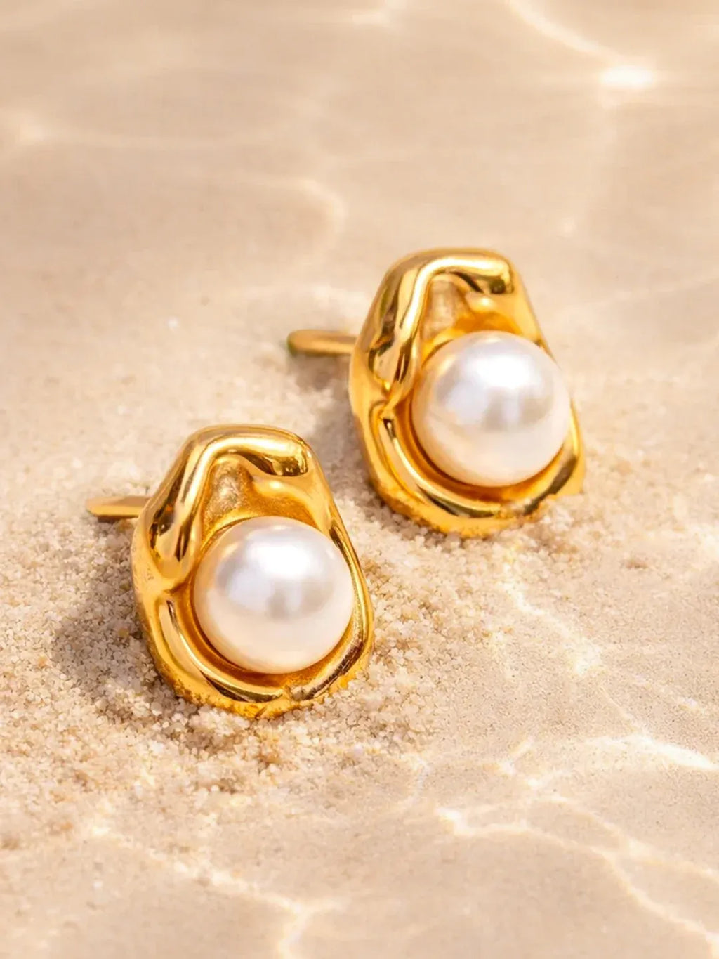 Blaire Pearl Stud Earrings | Waterproof 18k Gold