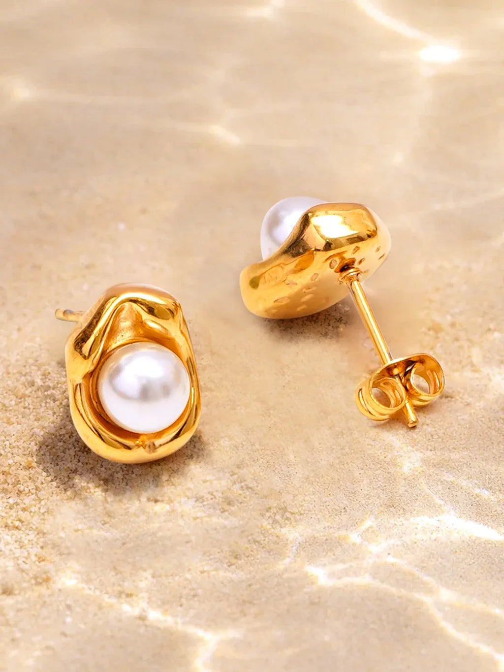 Blaire Pearl Stud Earrings | Waterproof 18k Gold