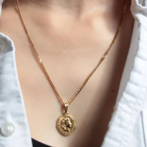 Quin Coin Pendant Necklace | Waterproof 18k Gold