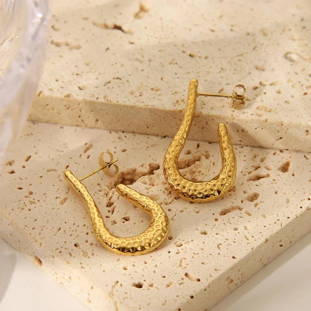 Camila Hammered Hoop Earrings | Waterproof 18k Gold