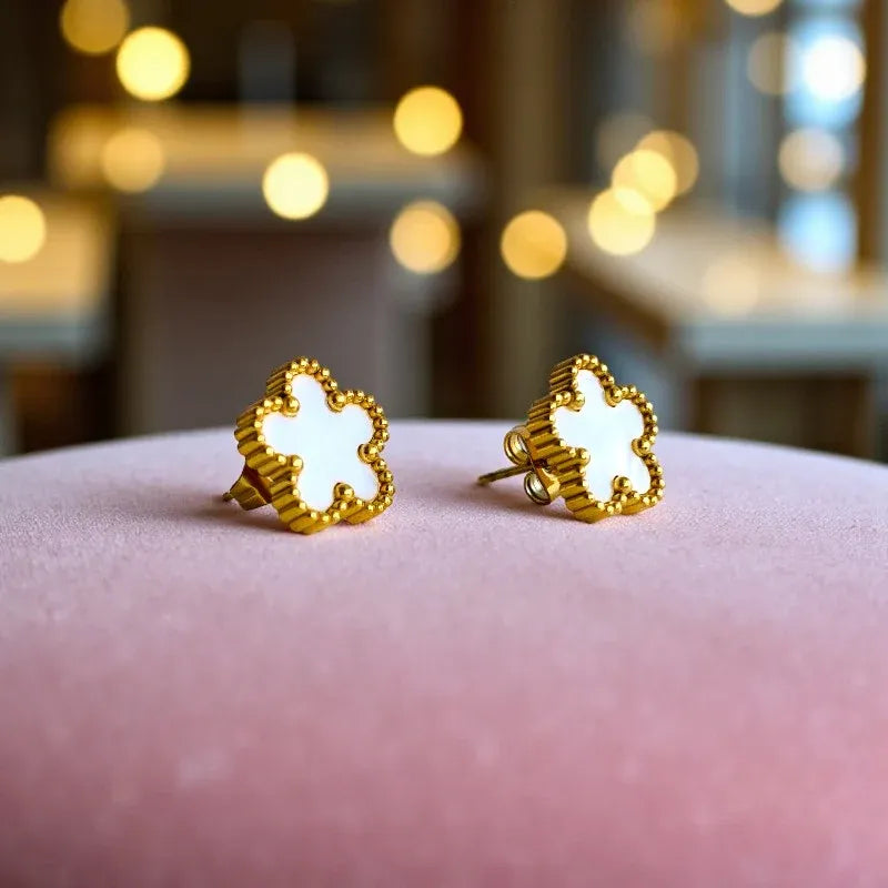 Bronte Five-Leaf White Clover Stud Earrings | Waterproof 18k Gold