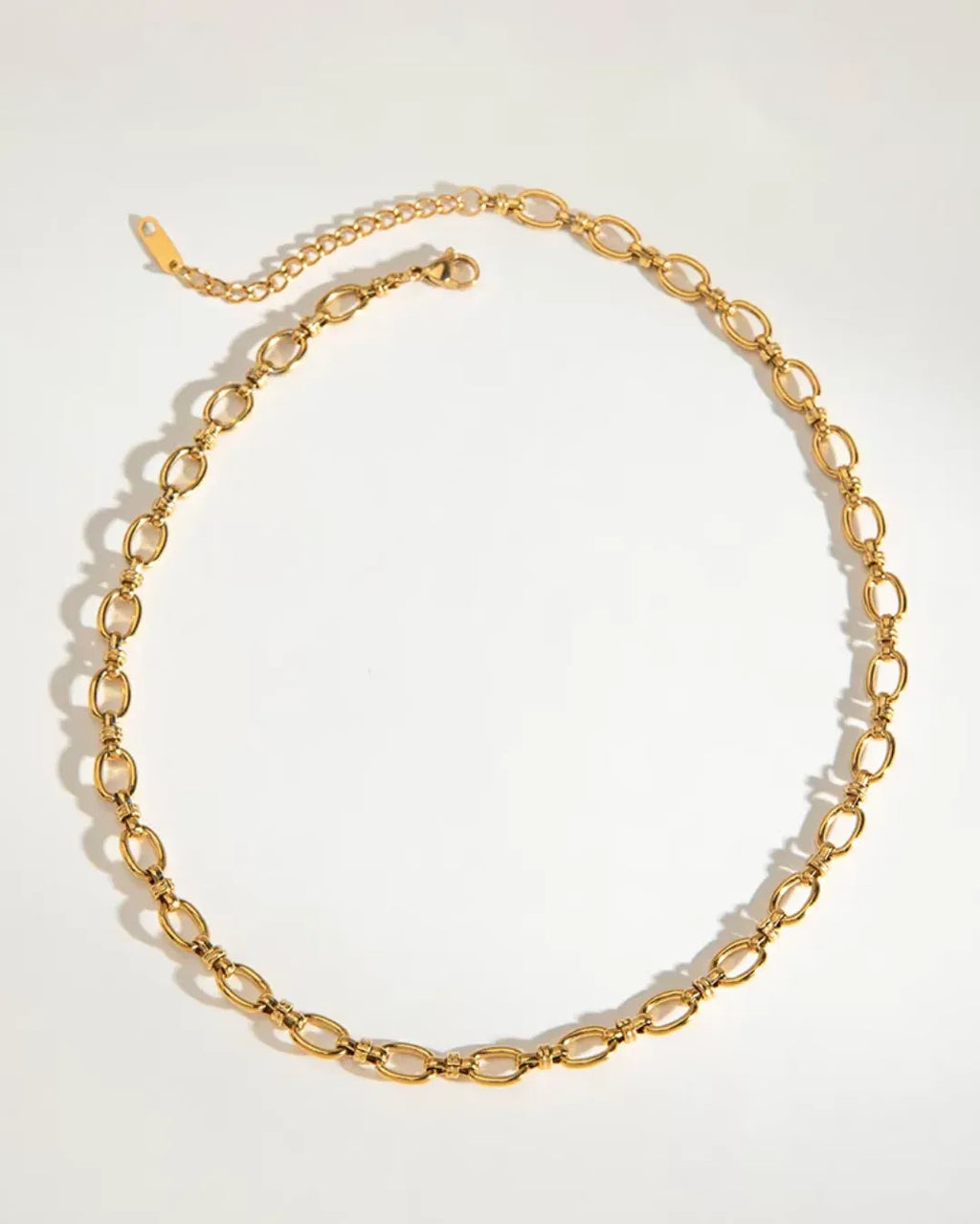 Emberly Anchor Chain Necklace | Waterproof 18k Gold
