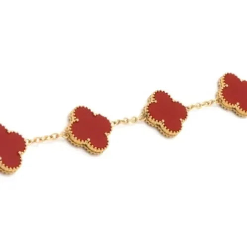 Alora Four-Leaf Red Clover Bracelet | Waterproof 18k Gold
