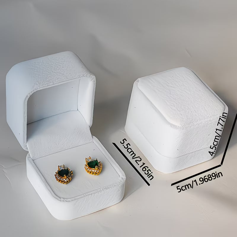 The Finishing Touch | White Velvet Jewelry Box