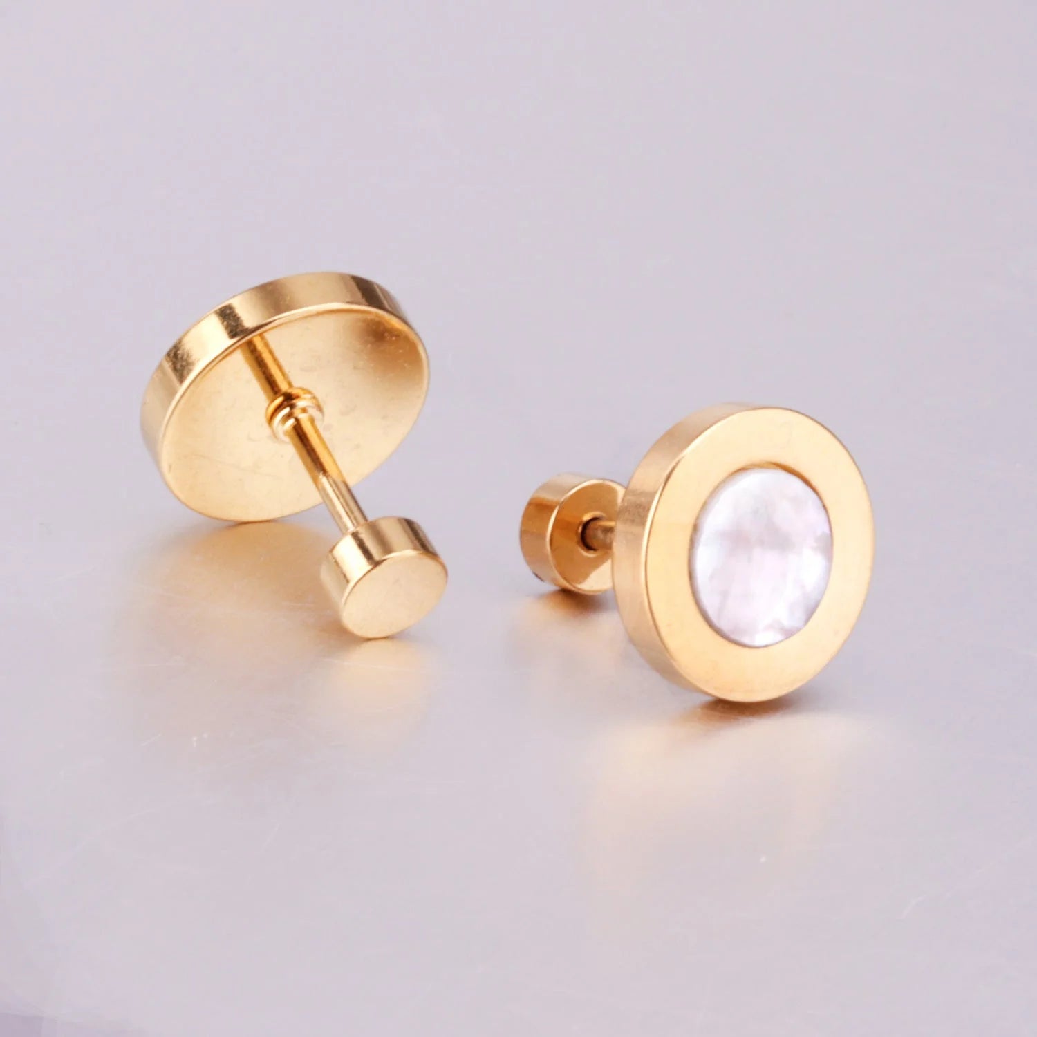 Belatriz Round Shape Flat Back Studs